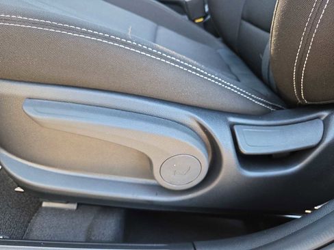 New 2026 Hyundai Venue SEL image 17