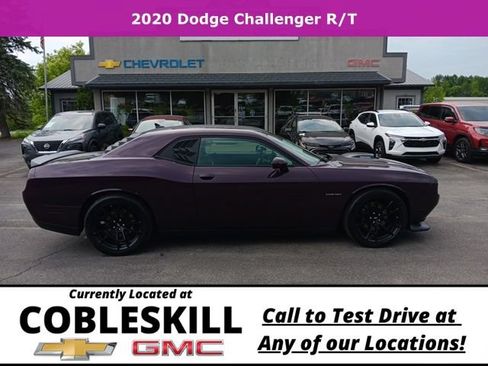 Used 2020 Dodge Challenger R/T w/ Plus Package RWD image 2