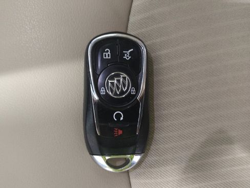 Used 2019 Buick Envision Preferred FWD image 32