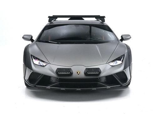 Used 2024 Lamborghini Huracan Sterrato AWD/4WD image 2