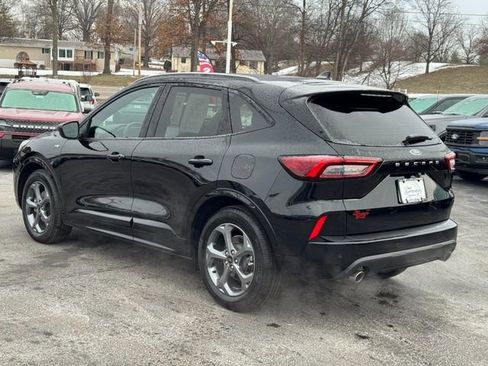 Used 2024 Ford Escape ST-Line w/ Tech Pack #1 image 6