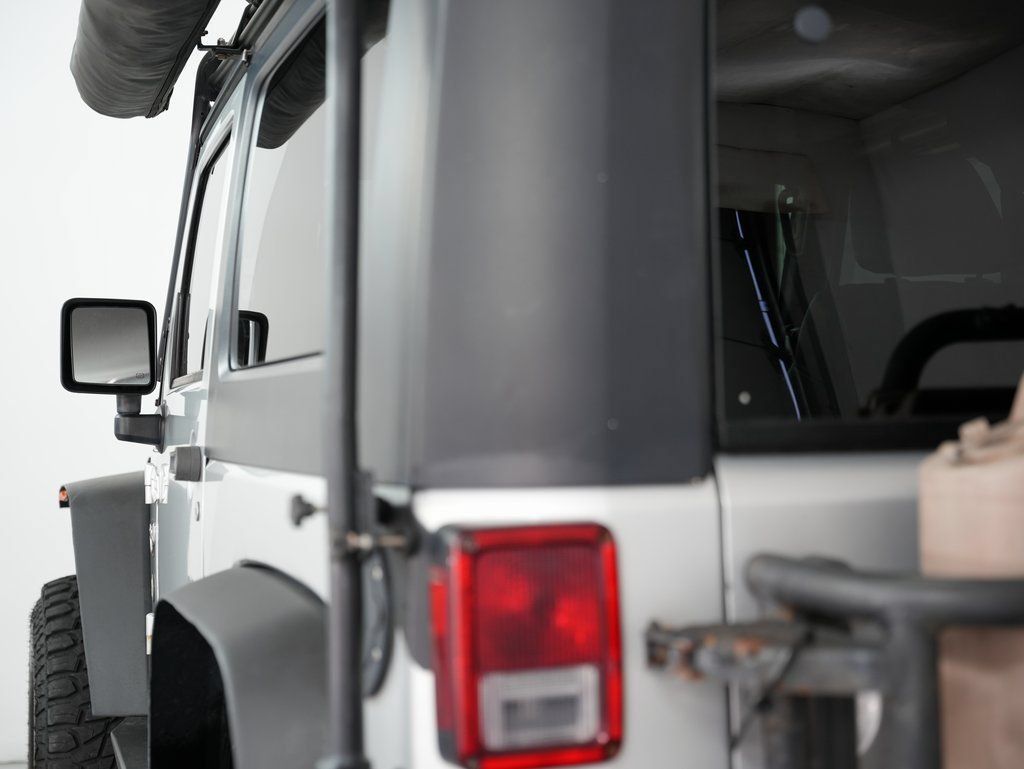 Used 2012 Jeep Wrangler Rubicon AWD/4WD image 58