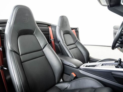 Certified 2021 Porsche 911 Carrera S RWD image 20