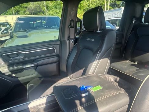 Used 2024 RAM 1500 Laramie AWD/4WD image 31