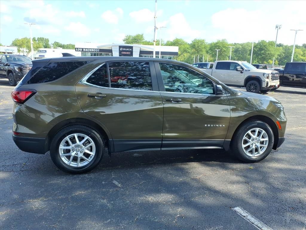 Used 2024 Chevrolet Equinox LT FWD image 8