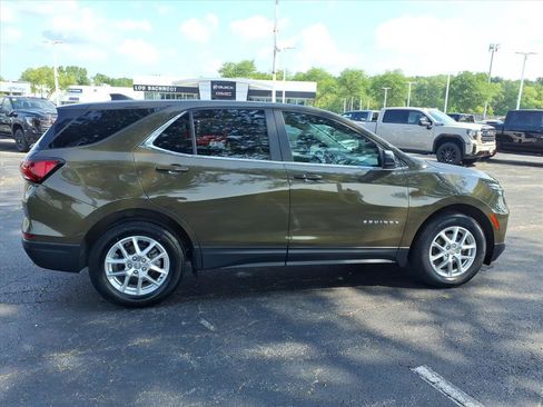 Used 2024 Chevrolet Equinox LT FWD image 8