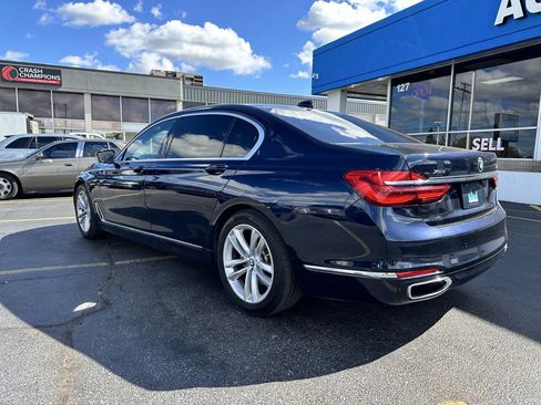 Used 2016 BMW 750i xDrive image 16