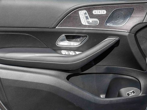 New 2026 Mercedes-Benz GLE 53 AMG 4MATIC Coupe image 21