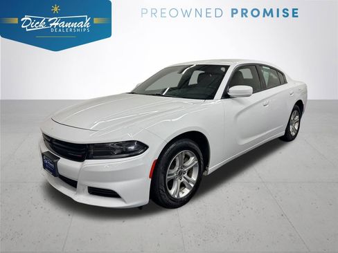 Used 2022 Dodge Charger SXT image 1