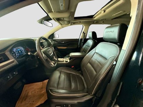 Used 2017 GMC Acadia Denali w/ Technology Package image 23