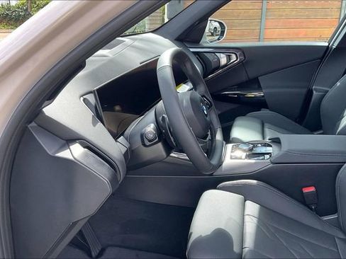 New 2026 BMW X3 xDrive30 w/ Convenience Package image 8