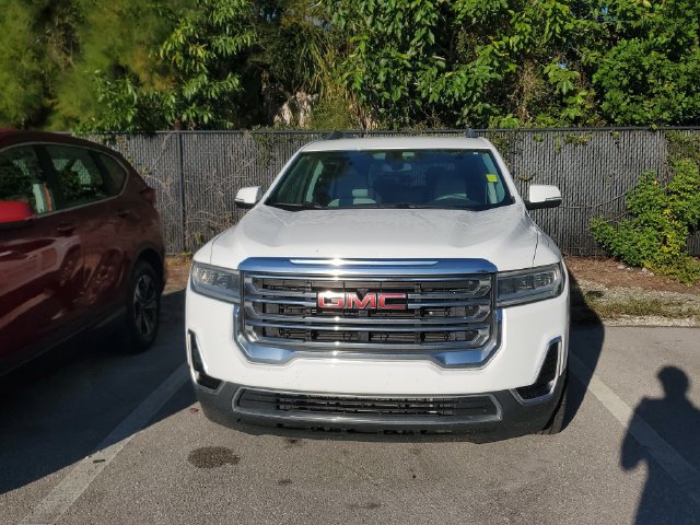 Used 2021 GMC Acadia SLE w/ Driver Convenience Package FWD image 2