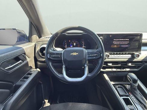 Used 2023 Chevrolet Colorado LT w/ LT Convenience Package II image 13