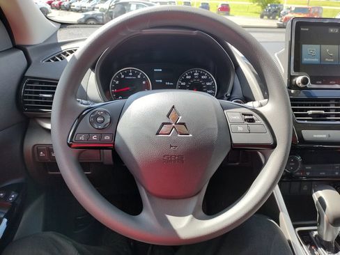 New 2026 Mitsubishi Eclipse Cross LE AWD/4WD image 5