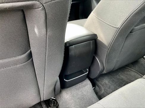 Used 2017 Ford Focus SE image 29