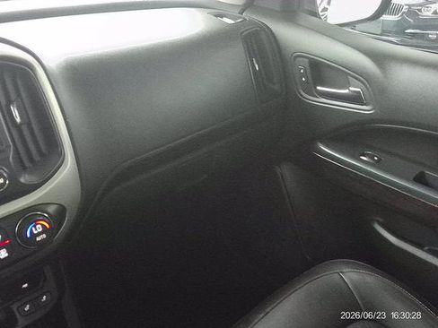 Used 2015 GMC Canyon SLT AWD/4WD image 11
