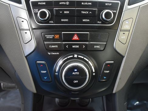 Used 2018 Hyundai Santa Fe Sport w/ 2.4L Value Package 02 image 22