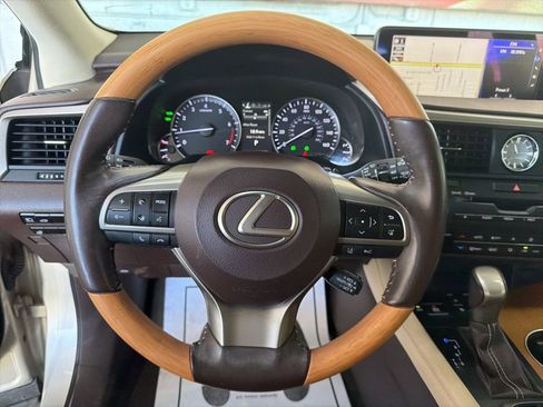Used 2019 Lexus RX 350 FWD w/ Navigation Package image 17