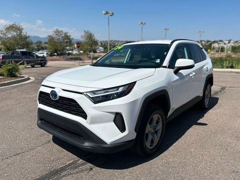 Used 2024 Toyota RAV4 XLE image 5