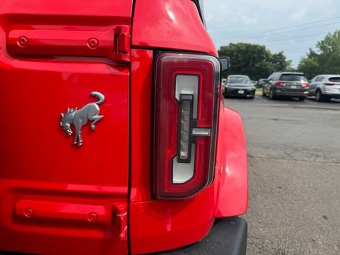 Used 2022 Ford Bronco Outer Banks AWD/4WD image 9