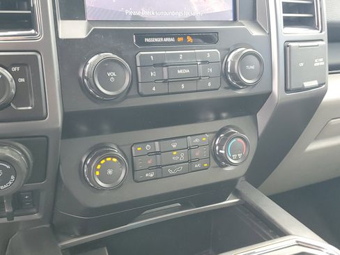 Used 2020 Ford F150 XLT w/ Equipment Group 302A Luxury image 24