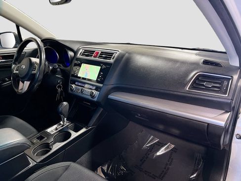 Used 2016 Subaru Legacy 2.5i Premium AWD/4WD image 28