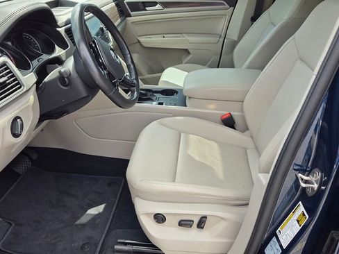 Used 2019 Volkswagen Atlas SE FWD image 12