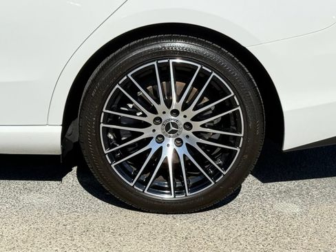 Used 2023 Mercedes-Benz C 300 Sedan image 19