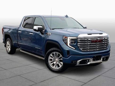 Used 2025 GMC Sierra 1500 Denali w/ Technology Package image 2