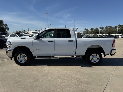 Used 2024 RAM 2500 Big Horn w/ Bed Utility Group image 9