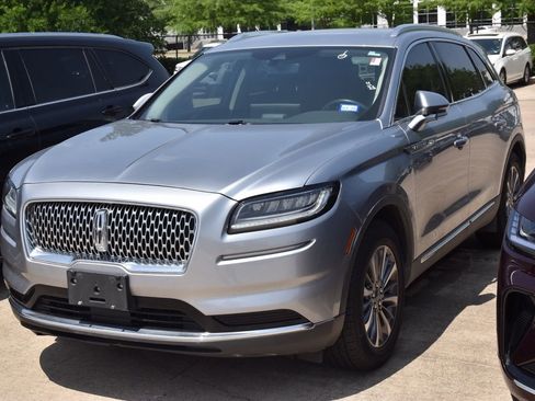 Certified 2023 Lincoln Nautilus FWD w/ Premium Package image 2