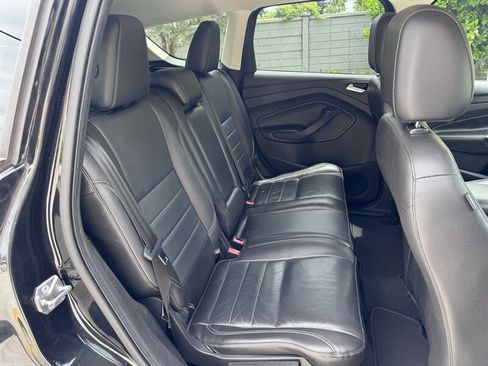 Used 2015 Ford Escape Titanium AWD/4WD image 16