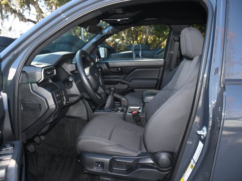 Certified 2024 Toyota Tacoma SR image 7