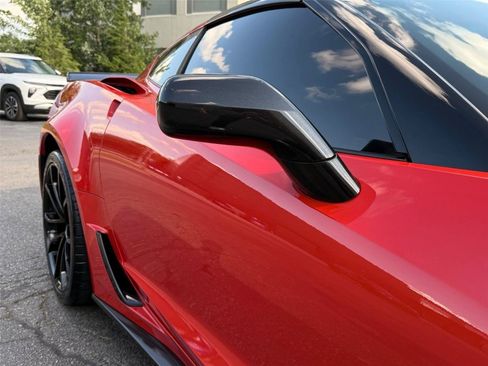 Used 2017 Chevrolet Corvette Grand Sport RWD image 18