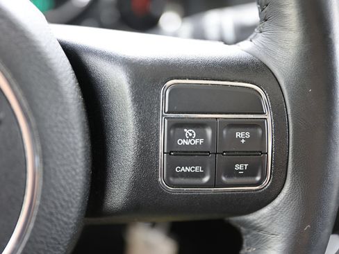 Used 2016 Jeep Wrangler Sport w/ Quick Order Package 24S AWD/4WD image 33