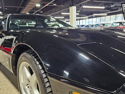 Used 1994 Chevrolet Corvette Convertible image 15