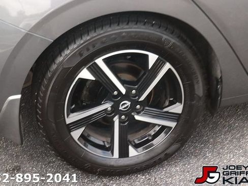 Used 2024 Nissan Sentra SV w/ All-Weather Package FWD image 9