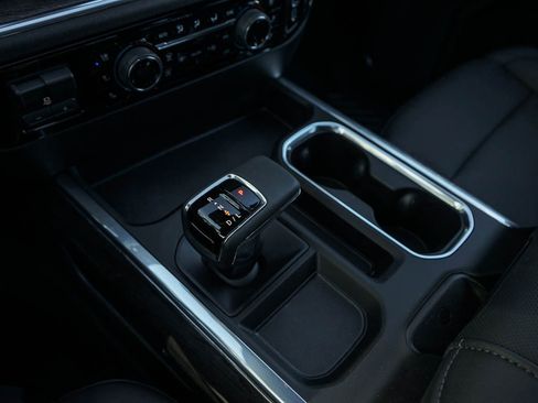 New 2025 Chevrolet Silverado 1500 LTZ w/ LTZ Premium Package image 25