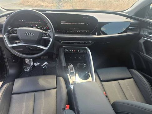 Used 2025 Audi Q5 Premium Plus w/ Premium Plus AWD/4WD image 20