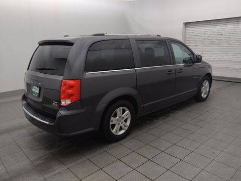 Used 2019 Dodge Grand Caravan SXT FWD image 10