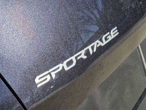 New 2026 Kia Sportage LX w/ LX Convenience Package image 8