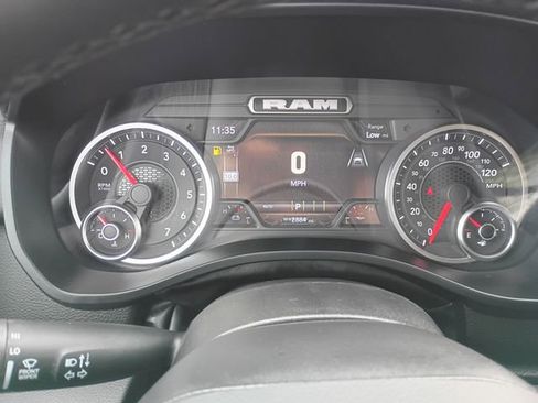 Used 2025 RAM 1500 Big Horn AWD/4WD image 12
