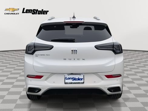 Used 2025 Buick Encore GX Avenir w/ Avenir Technology Package image 4