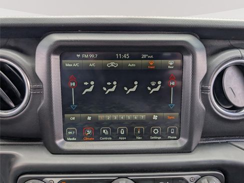 Used 2022 Jeep Gladiator Overland w/ Popular Equipment Package AWD/4WD image 28