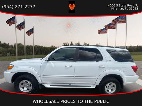 Used 2005 Toyota Sequoia SR5 RWD image 3