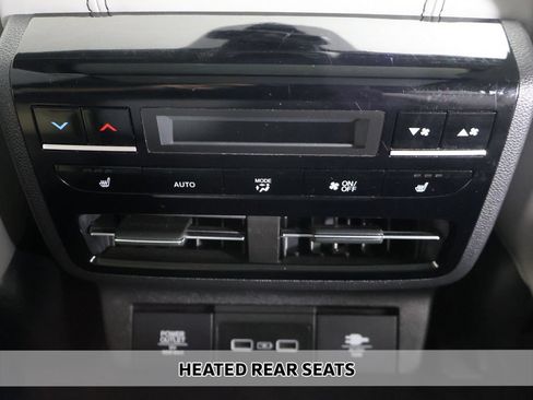 Used 2022 Acura MDX SH-AWD w/ Advance Package image 9
