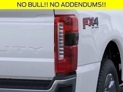 New 2026 Ford F250 Lariat w/ Chrome Package image 22