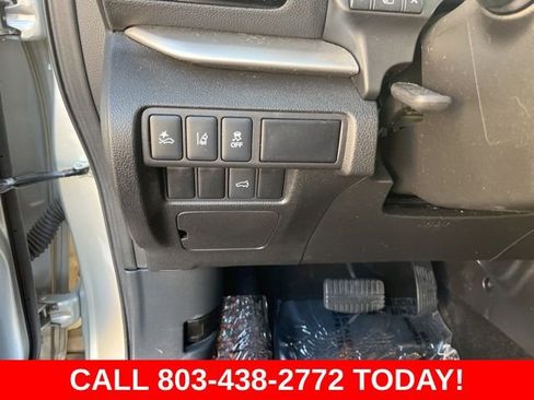 Used 2024 Mitsubishi Eclipse Cross SE AWD/4WD image 28