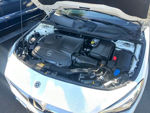 Used 2019 Mercedes-Benz CLA 250 image 31