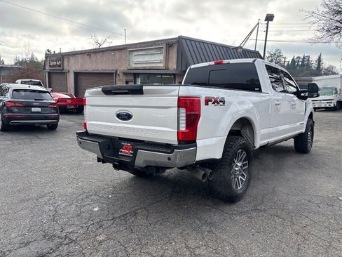 Used 2018 Ford F250 Lariat w/ Lariat Ultimate Package image 8